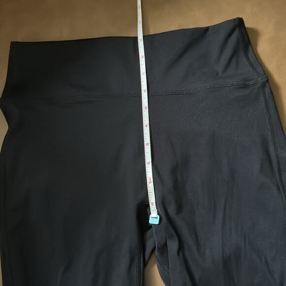 FABLETICS MOTION 365 BLACK LEGGINGS GUC - Picture 8 of 12